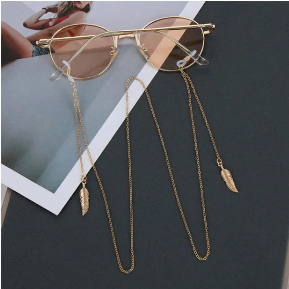 Curve Glam™ Fashion Glasses – Women’s Sunglass Chain