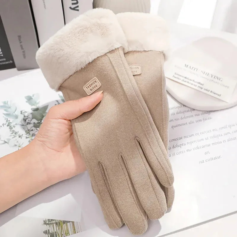 Curve Glam™ Winter Plush – Women’s Thick Gloves