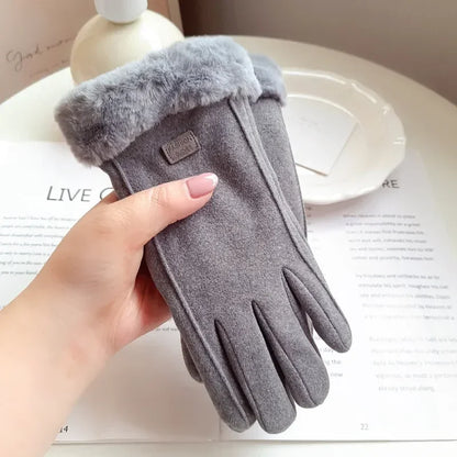 Curve Glam™ Winter Plush – Women’s Thick Gloves